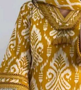 v- neck kurta set with dupatta