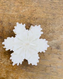 10 snowflake candles