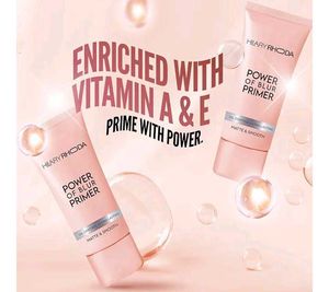 Hilary Rhoda Power of Blur Primer