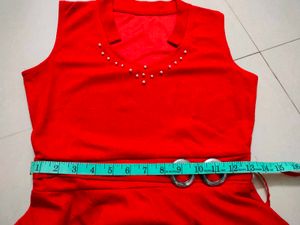 Red Sleeveless Midi Dress