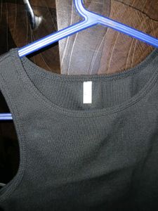 Set of 2 Ribbed Crop Tank Tops (Black &amp; White) - S