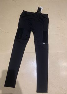 Black Athletic Leggings with Pockets
