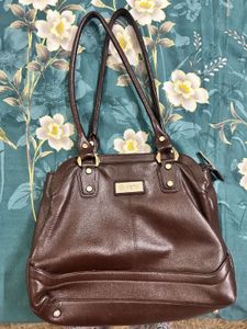 100% ORIGINAL LEATHER Bag by METRO