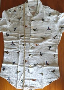 White Shirt With Bird Print