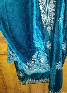 Elegant Teal Velvet Kurta