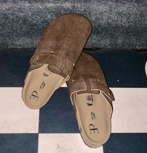 suede slipper