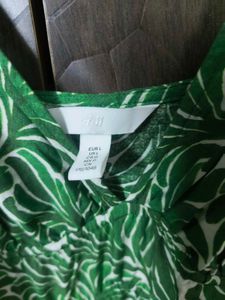 H&amp;M Tropical Green Leaf Print Dress