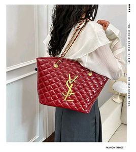 YSL Yves Saint Laurent Quilting Tote Bag* 👜