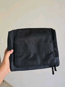 ZARA Toiletry Bag with Hanger