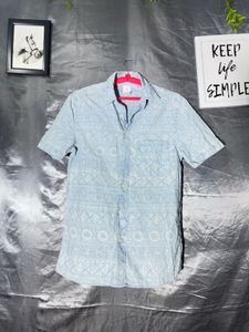 H&amp;M Men's Blue Patterned Short Sleeve Shirt