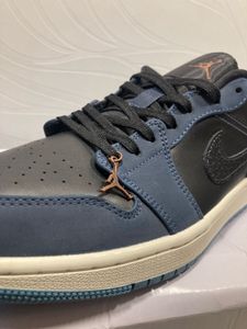 Air Jordan 1 Low