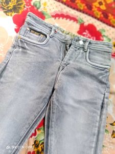 🎉combo 2 Stylish Jeans - Two Pair