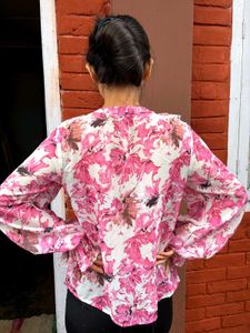 SHEIN Chic Floral Ruffle Blouse