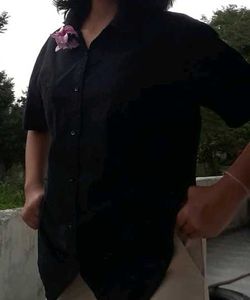 Classic Black Short Sleeve Button-Up Shirt