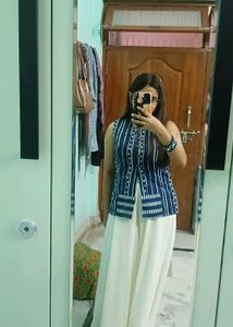 Blue Striped Ethnic vest with matching bangles (2.