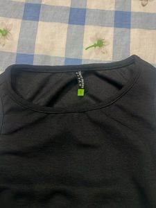 Black Ruched Sleeveless Top