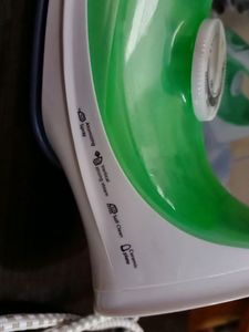 Agaro Steam Iron
