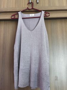 shimmeryV-Neck Top