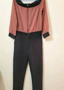 Modern off shoulder Jumpsuit with pocket