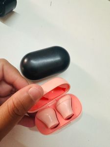BoAt Airdopes Wireless Earbuds