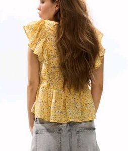 Yellow Floral Print Puff Sleeve Top