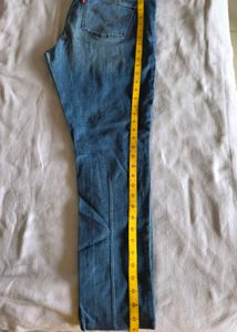 Light Wash Denim Jeans