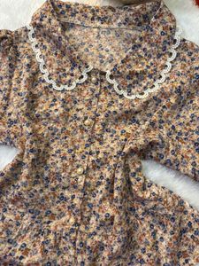 Floral Print Peter Pan Collar Top