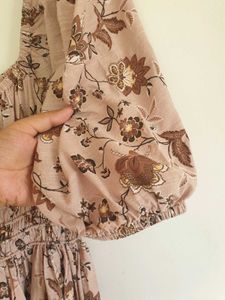 Mocha Rose Puff Sleeve Dress