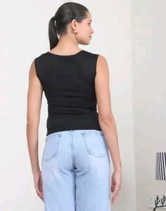 Shein Sleeveless Black Crop Top