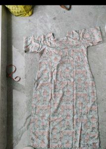 2 Kurtis - one short and another long