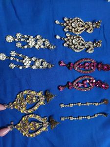 Sparkling Dangle 5 pices Earrings.