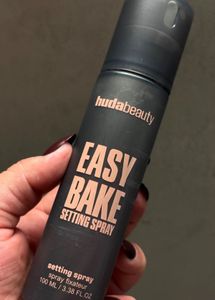 Huda Beauty Easy Bake Setting Spray