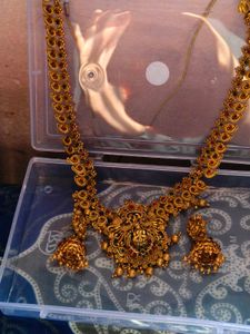 Exquisite Gold-Tone Indian Jewellery Set