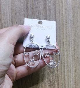 Accessorize London Silver Face Earring