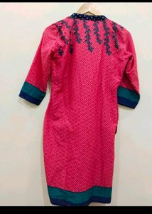 Vibrant Pink Printed Kurta with dupatta