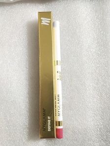 Myglamm Lip Liner - Candy