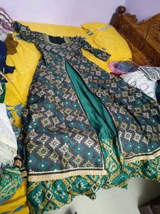 Very Pretty Dress... Wedding Wear...