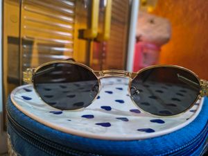 Price Drop!!! Black Sunglasses
