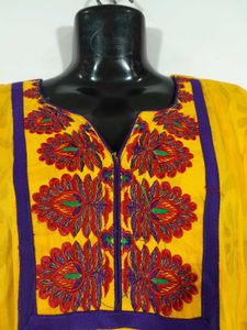 Mustard Fellow Embroidered Kurta For Women's
