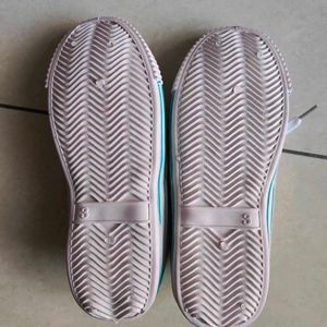 Canvas White Sports shoes for boys