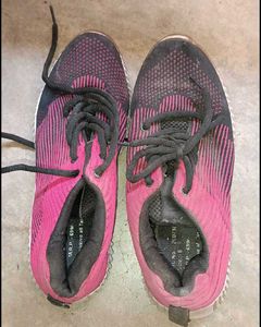 Stylish Pink &amp; Black Sneakers