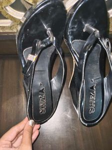 Black wedges Sandals