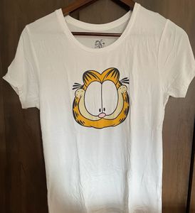 Round Neck White T-shirt