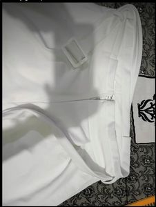 Elegant White Wide-Legged Pants with Belt