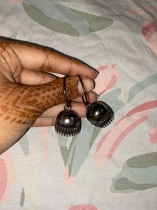 Stylish Jhumka Earrings