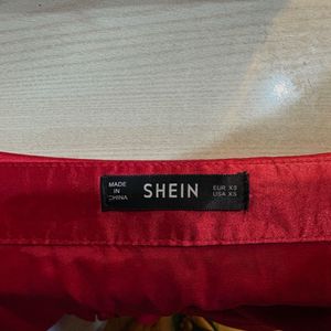 🔴CLEARANCE SALE  Silky Red Tie-Front Blouse siz