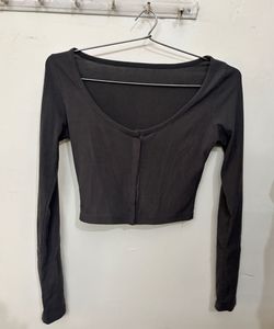 Ribbed V-Neck Long Sleeve Cropped Top