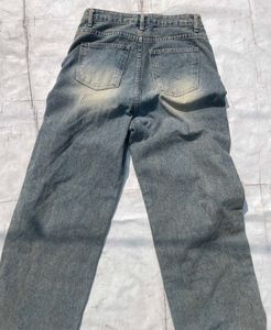 Distressed Blue Wash Jeans( UNISEX)