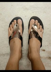 Stylish Women's Flat Sandals(never used)
