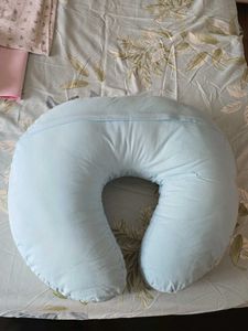 Haus n Kinder Feeding Pillow